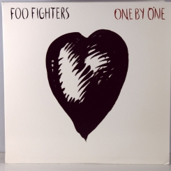 84. FOO FIGHTERS-ONE BY ONE-2002-fist press usa-rsa-nmint/nmint