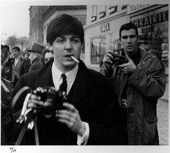 60. PAUL POPPER- АВТОРСКАЯ ФОТОГРАФИЯ- PAUL MCCARTNEY STREET 1966