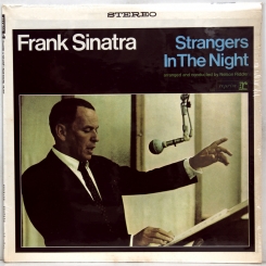 104. SINATRA, FRANK - STRANGERS IN THE NIGHT-1966-ВТОРОЙ ПРЕСС (STEREO) USA-REPRISE-NMINT/NMINT